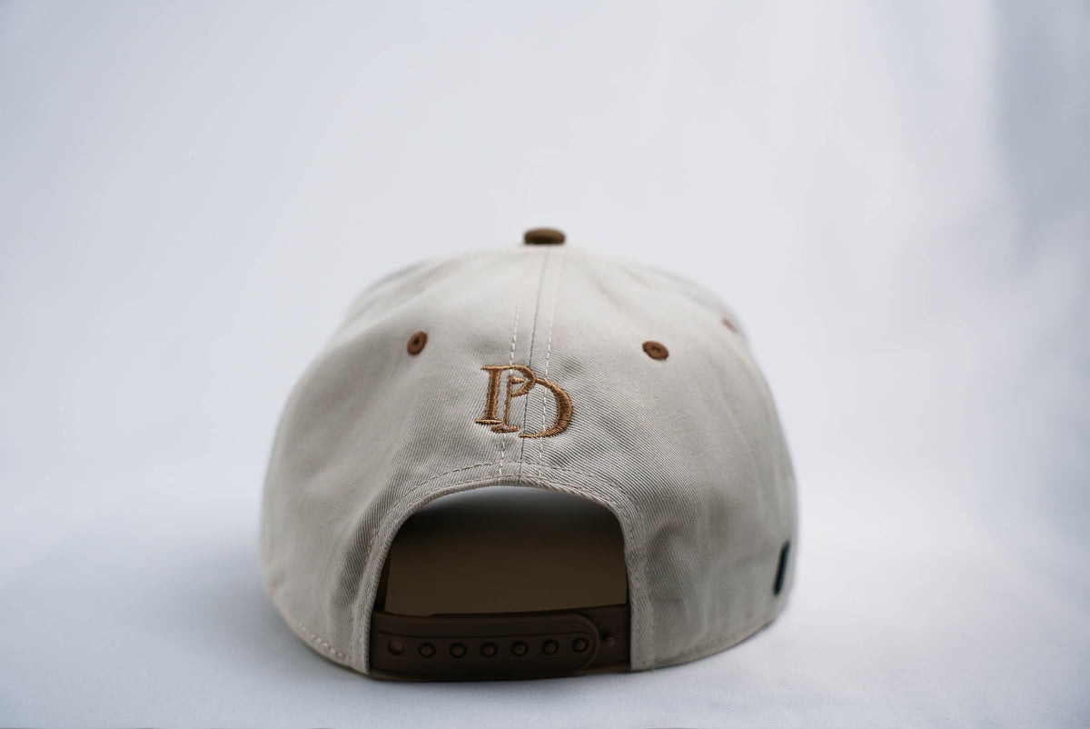 Par Daddy Two-Tone Snapback - White & Tan